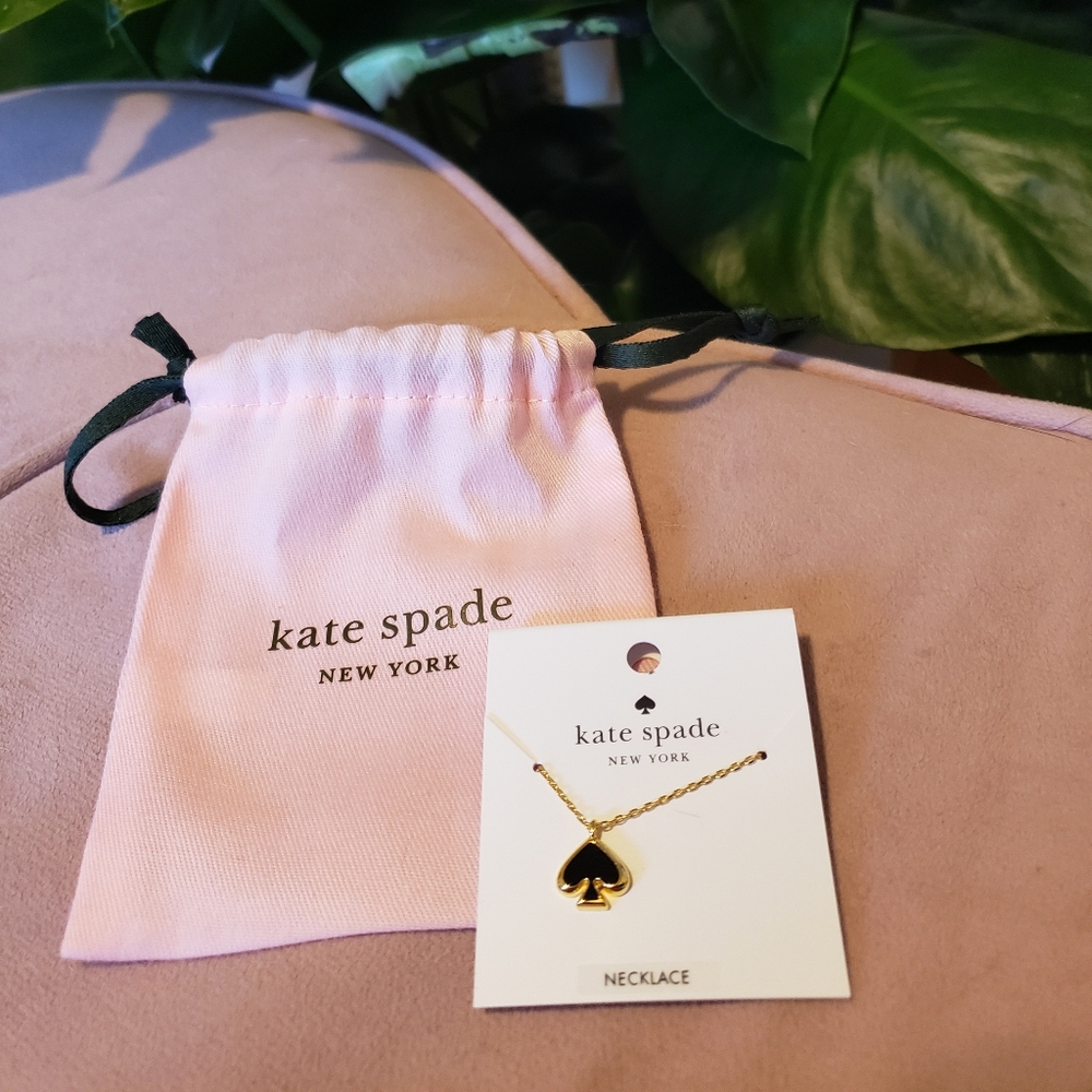 Kate Spade - Black Spade Necklace With Pink Cloth Gift Dust Bag